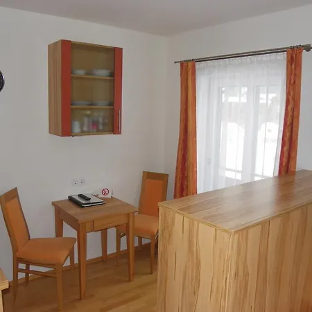 Lägenhetshotell Ski-hans