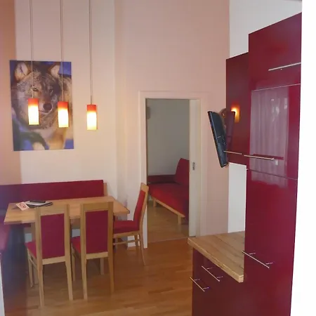 Ski-hans Aparthotel 3*