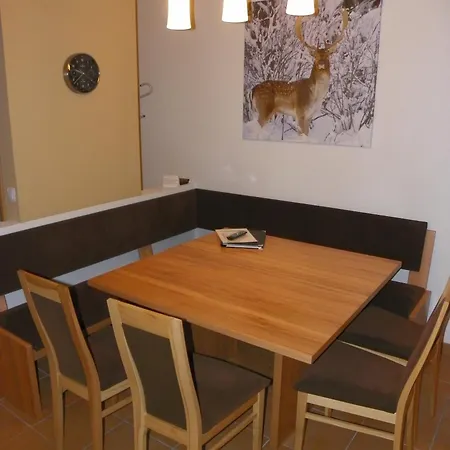 Ski-hans Aparthotel 3*