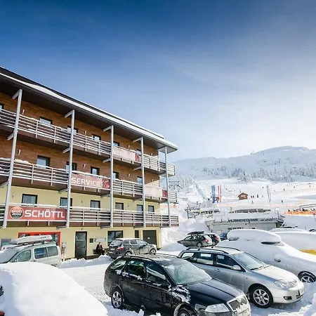 Aparthotel Ski-hans Planneralm